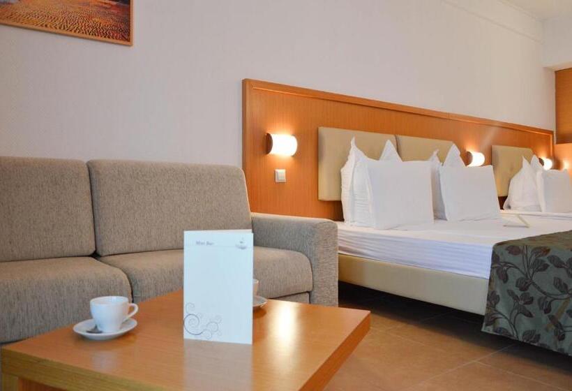 Студия Стандарт, Flamingo Grand Hotel & Spa