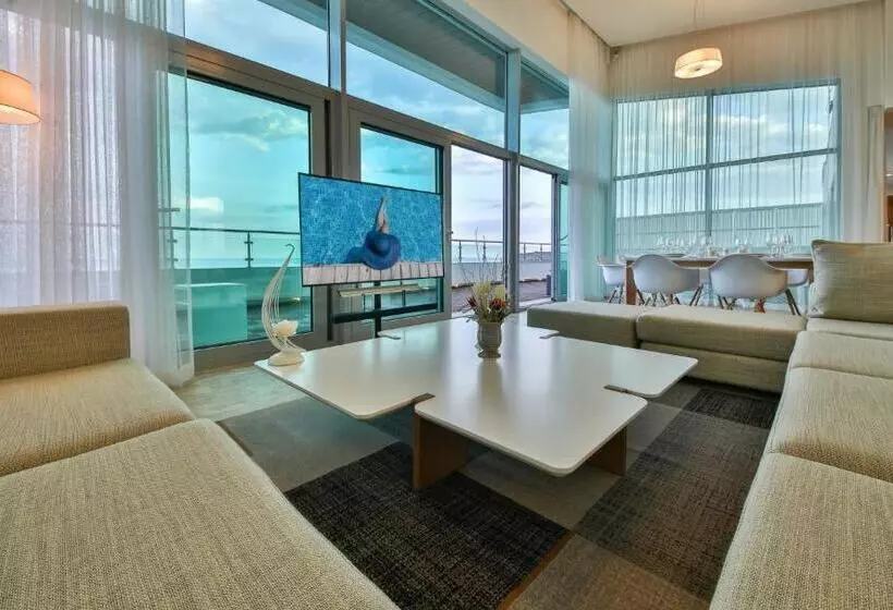 1 Bedroom Penthouse Apartment, Flamingo Grand Hotel & Spa