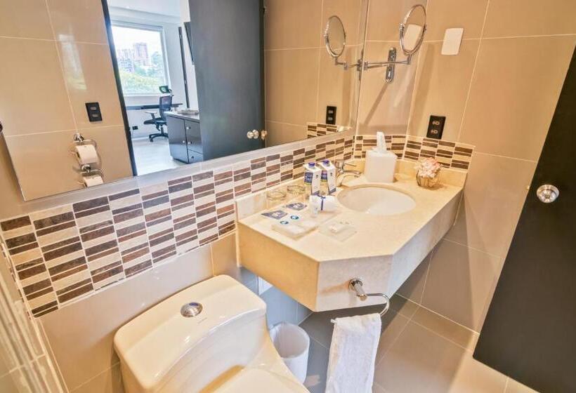 클래식 룸 킹 침대, Ghl Hotel Portón Medellín