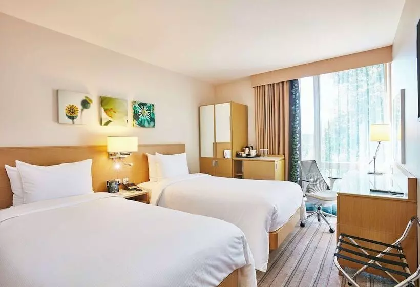 اتاق استاندارد, Hilton Garden Inn Birmingham Brindleyplace