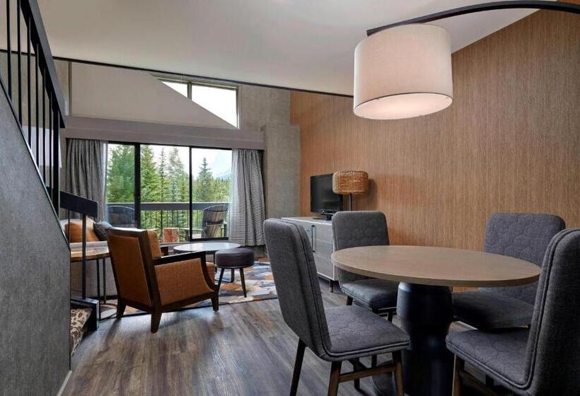 غرفة قياسية سرير ملكى, Kananaskis Mountain Lodge, Autograph Collection