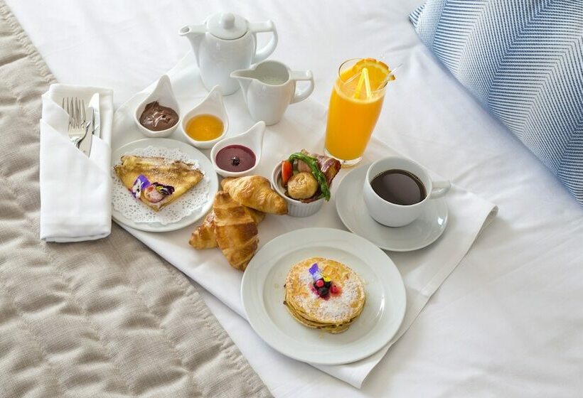 חדר משפחתי צדדי נוף לים, Lordos Beach Hotel & Spa