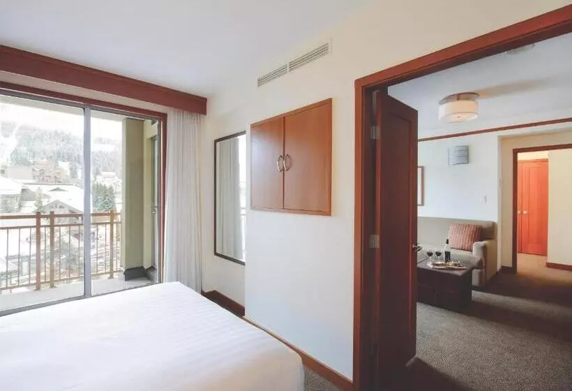 سوئیت 2 خوابه, Pan Pacific Whistler Village Centre