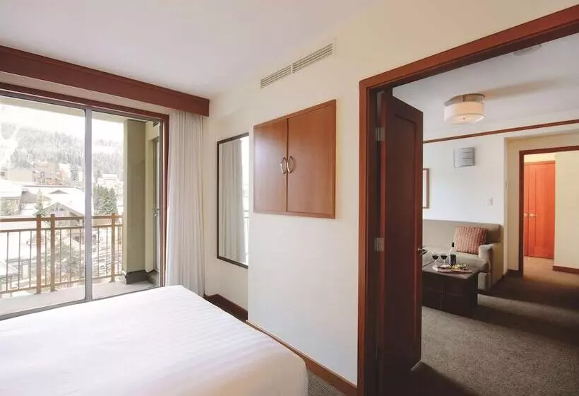 سوئیت 2 خوابه, Pan Pacific Whistler Village Centre