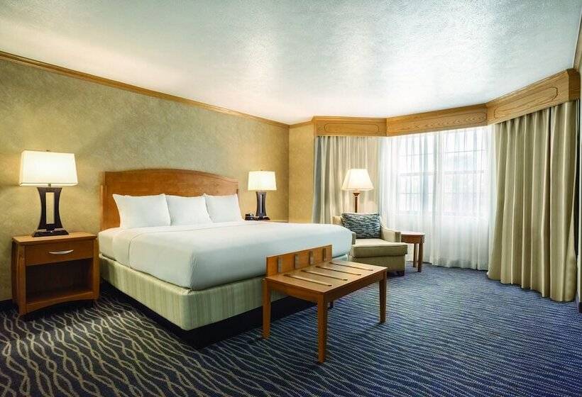 غرفة بريميوم, Radisson Hotel Salt Lake City Airport