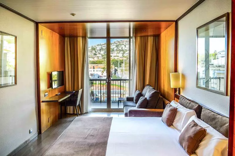 اتاق استاندارد با تخت بزرگ, Radisson Hotel Salt Lake City Airport