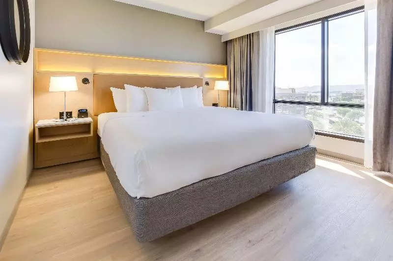 スイート, Radisson Hotel Seattle Airport
