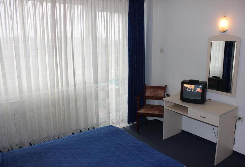 스탠다드 룸, Rodopi