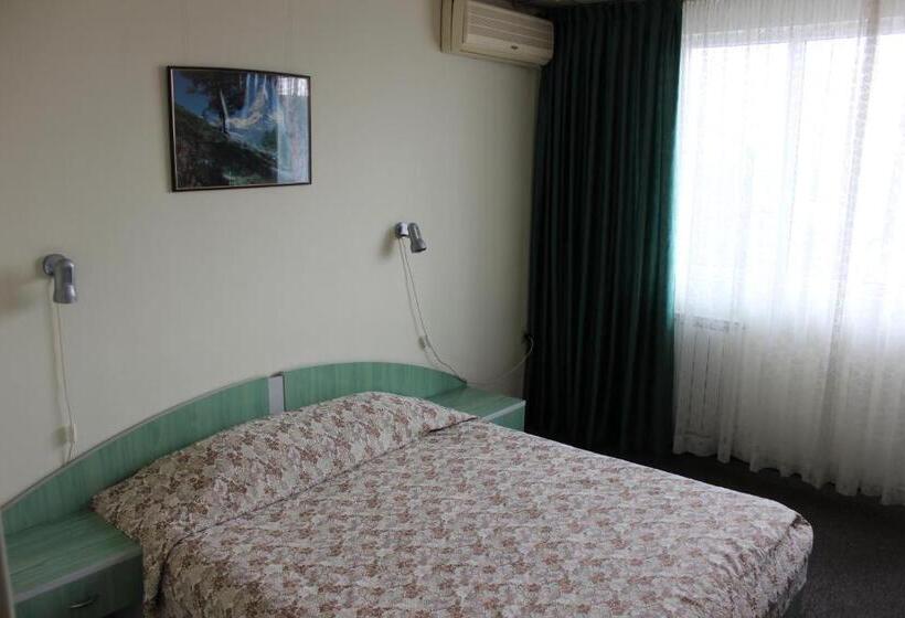 스탠다드 싱글 룸, Rodopi