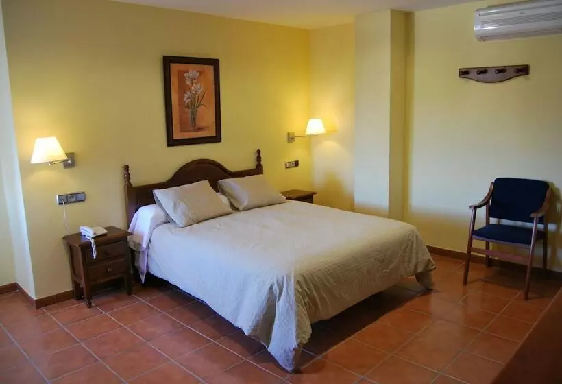 اتاق استاندارد, La Encina Centenaria