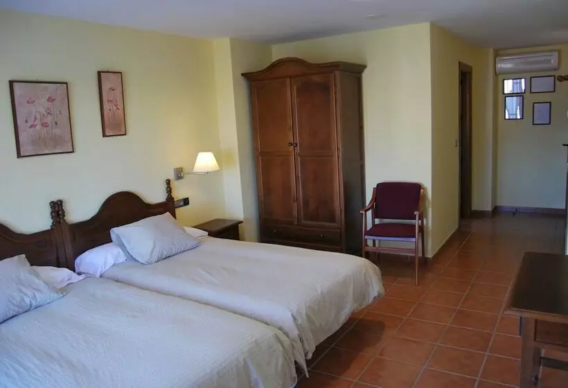 اتاق استاندارد, La Encina Centenaria