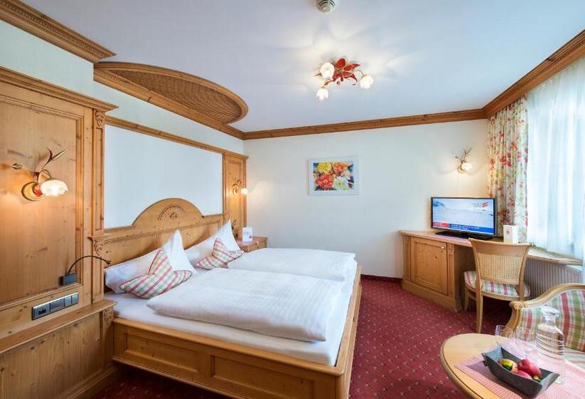 Camera Economy, Das Alois 4 Sterne Superior