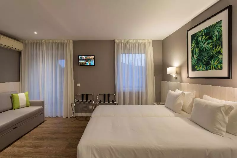 اتاق عادی یک تخته, Ap Adriana Beach Resort