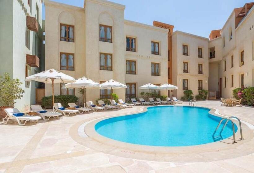 اتاق پرمیوم, Ali Pasha