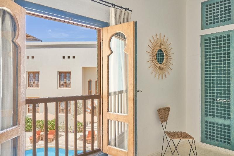 سوییت جونیور, Ali Pasha