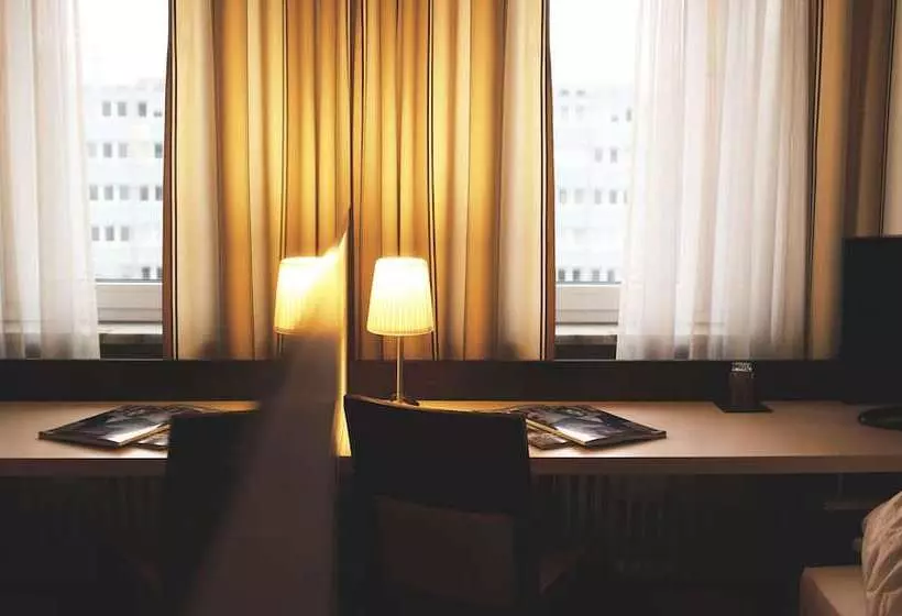 スタンダードシングルルーム, Bristol Hotel   Frankfurt City