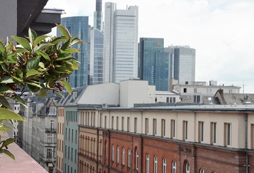 اتاق استاندارد, Bristol Hotel   Frankfurt City