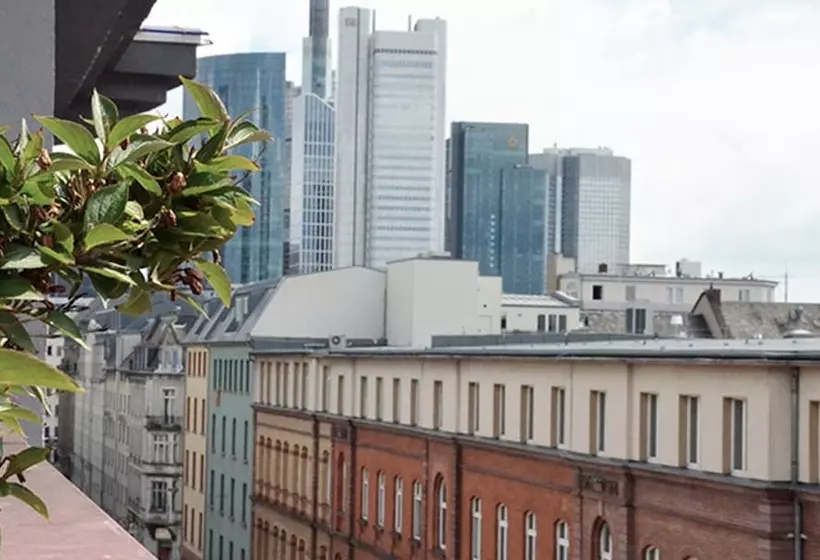 スタンダードルーム, Bristol Hotel   Frankfurt City