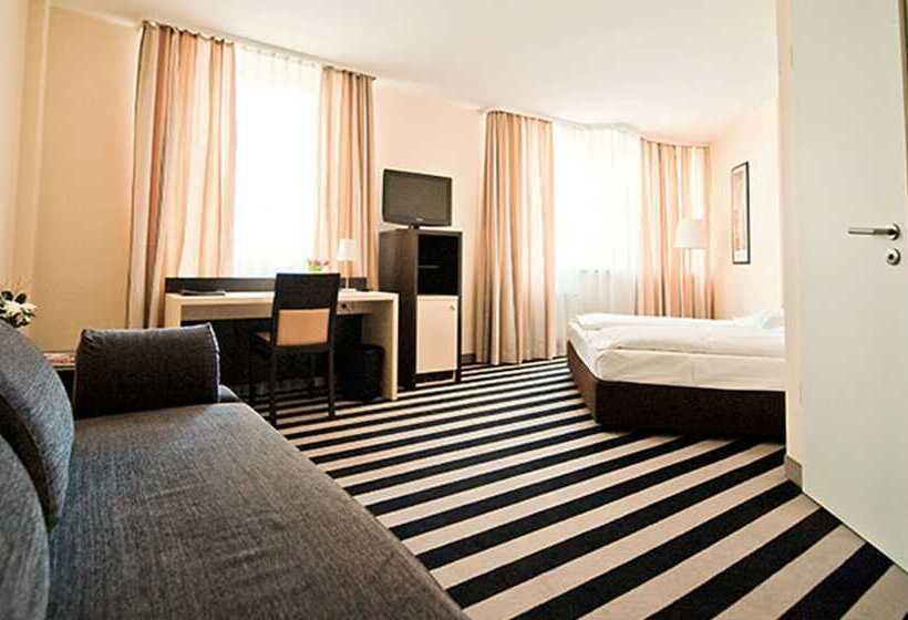 스탠다드 룸, Bristol Hotel   Frankfurt City
