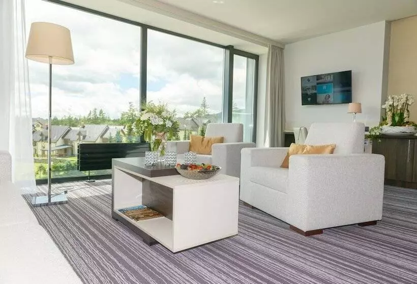 スイート, Horizont Resort