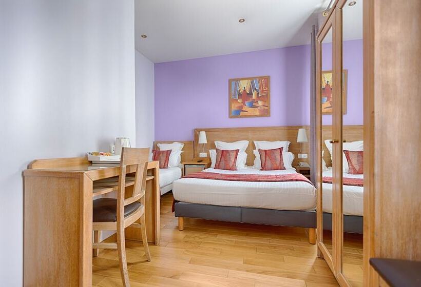 스탠다드 트리플 룸, Grand Hotel Dore