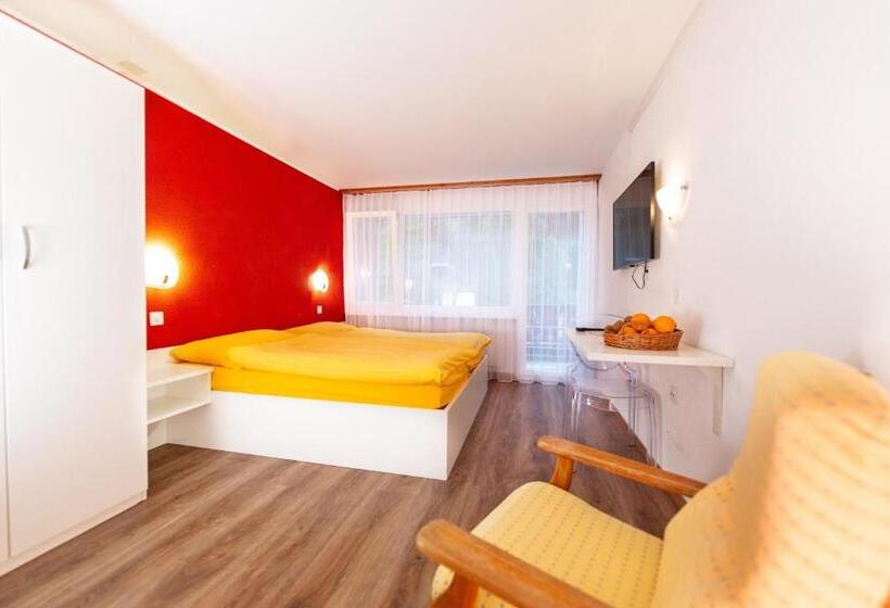 חדר סטנדרט, Mountime