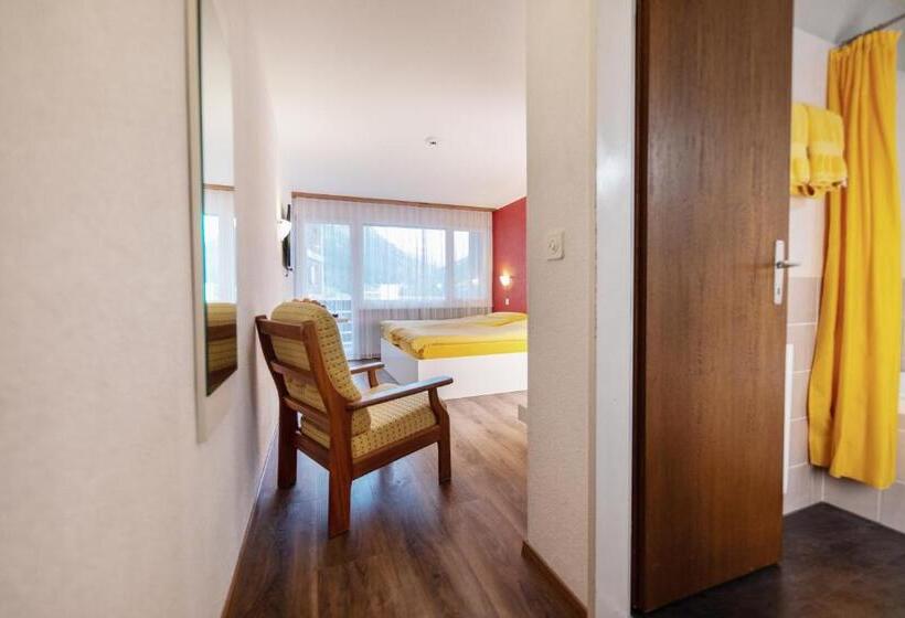 חדר סופריור, Mountime