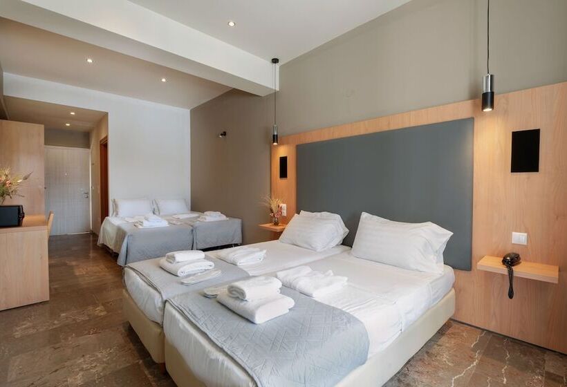 スーペリアの4人部屋, Punta