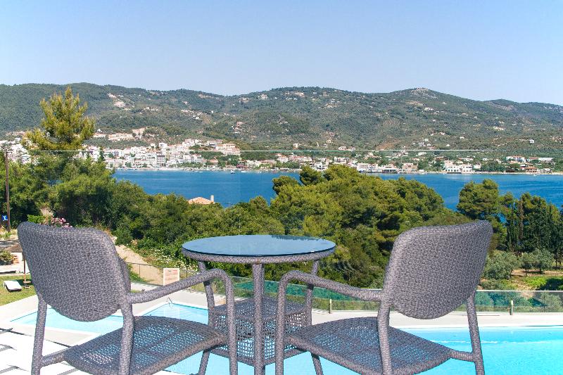 スーペリアールーム, Punta