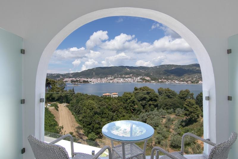 スーペリアールーム, Punta