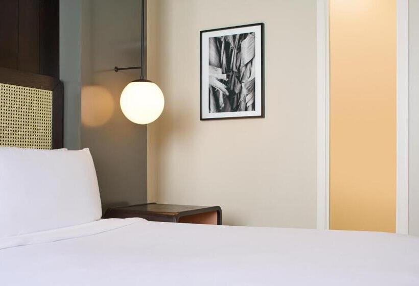 חדר סטנדרט עם מיטת קינג, Renew