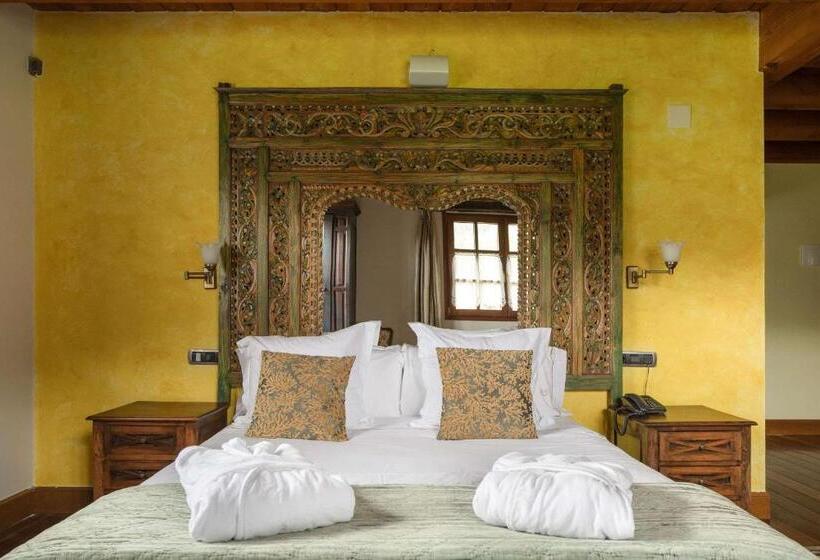 小型套房, & Spa Etxegana