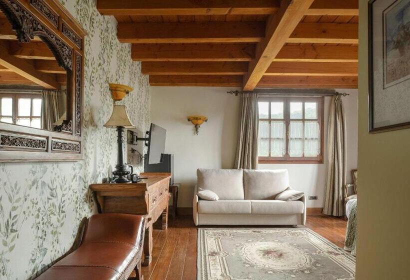 小型套房, & Spa Etxegana