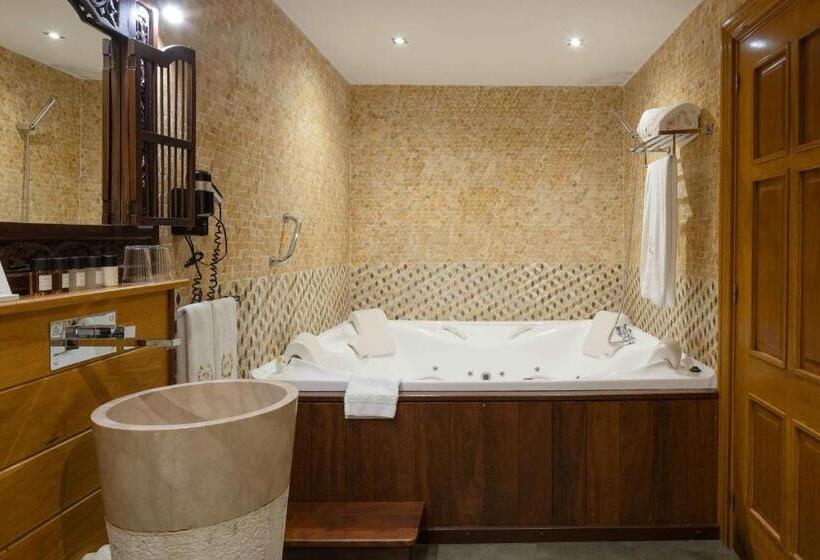 Королевский Люкс, & Spa Etxegana