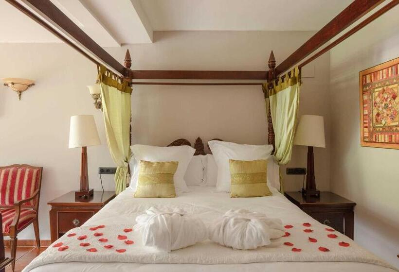 Королевский Люкс, & Spa Etxegana