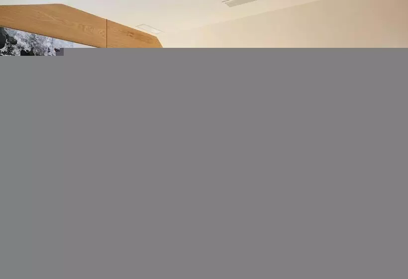 اتاق خانوادگی با چشم‌انداز کوه, Hotel & Spa La Collada