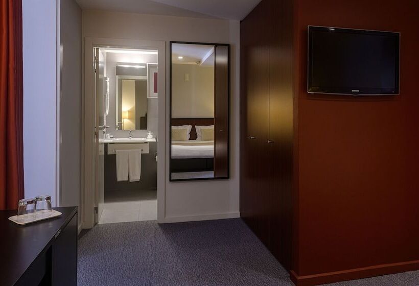 غرفة سوبيريور, Torre Mar