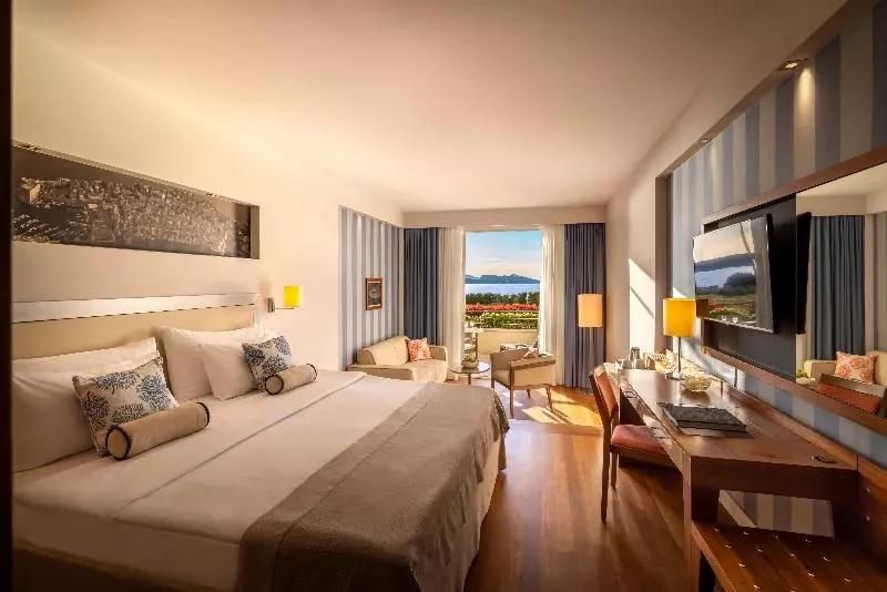 オーシャンビューデラックスルームバルコニー付き, President Hotel, Valamar Collection