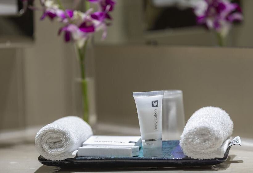 اتاق کلاس بیزنس, Grand Rotana Resort & Spa