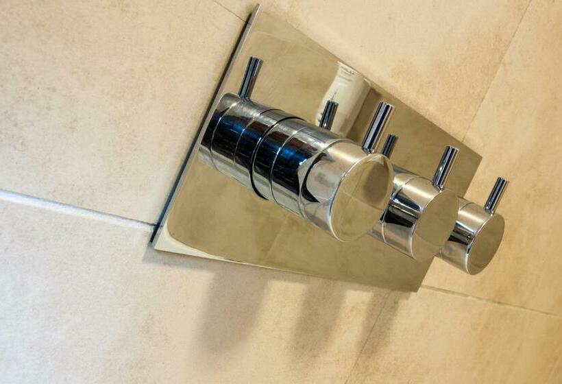 غرفة ديلوكس مزودة بشرفة, Cairndow Stagecoach Inn