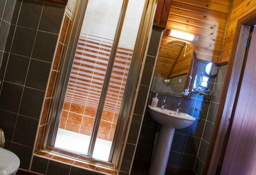 غرفة ديلوكس, Cairndow Stagecoach Inn