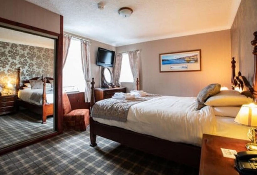 Номер Стандарт, Cairndow Stagecoach Inn
