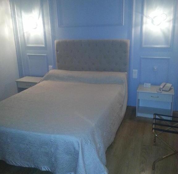 스탠다드 싱글 룸, Castellu Rossu