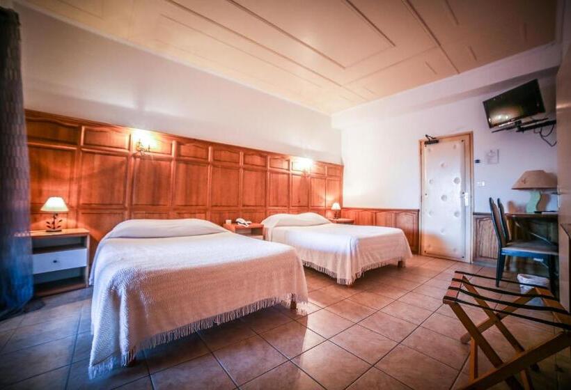 4인용 스탠다드 룸, Castellu Rossu