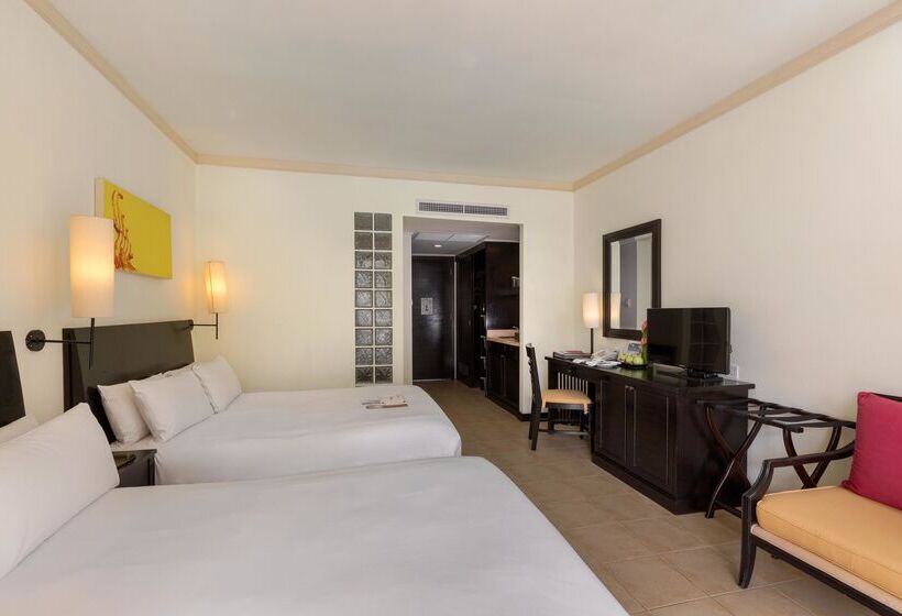 패밀리 룸, Centara Kata Resort Phuket