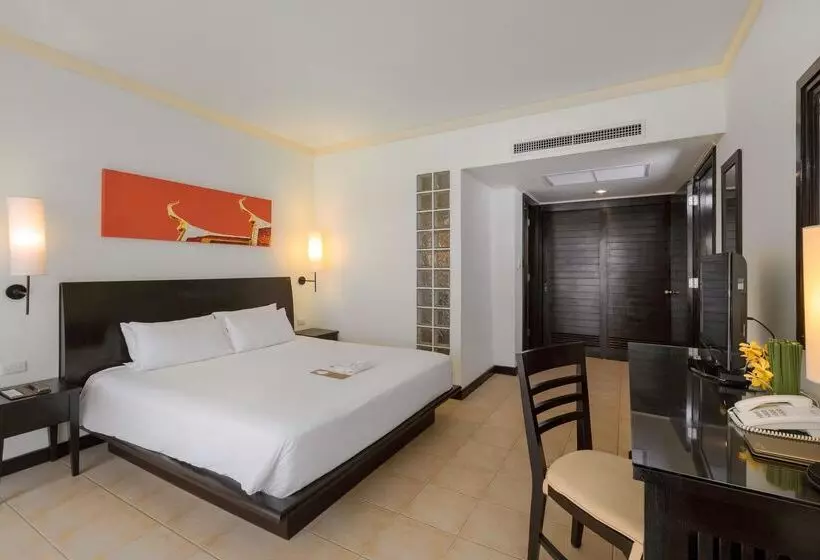 سوییت خانوادگی, Centara Kata Resort Phuket