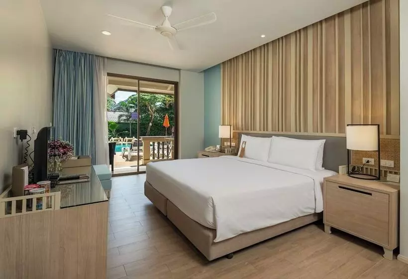 اتاق لوکس, Centara Kata Resort Phuket