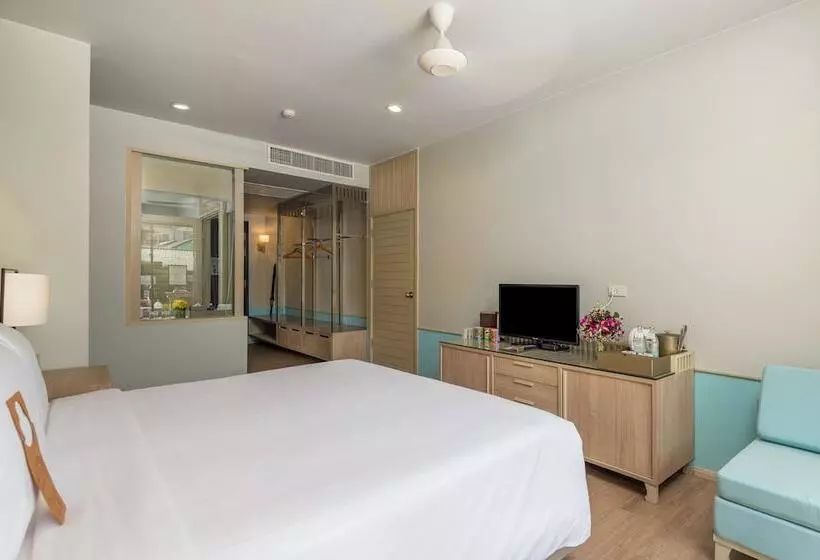 اتاق لوکس, Centara Kata Resort Phuket