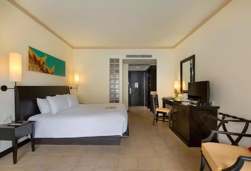 اتاق لوکس, Centara Kata Resort Phuket