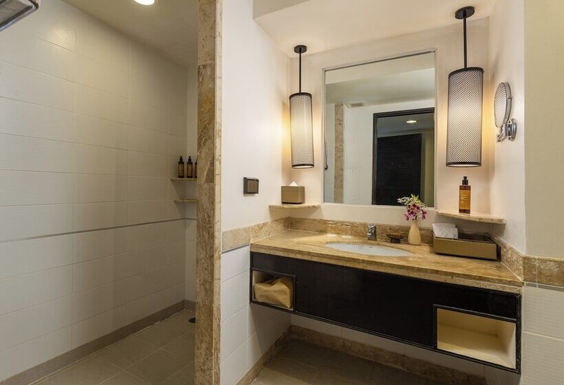 2 베드룸 패밀리 스위트, Centara Kata Resort Phuket